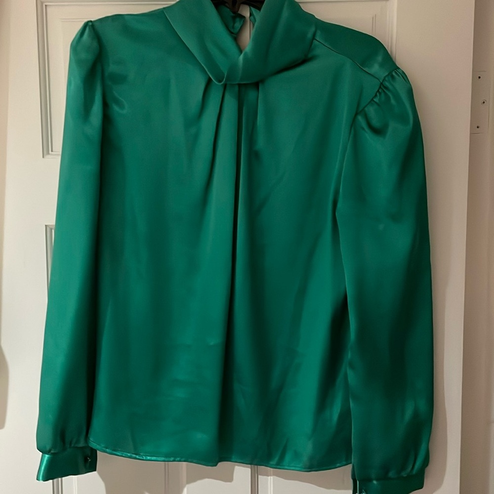 Marnie West Jewel Tone Green Blouse in size Medium